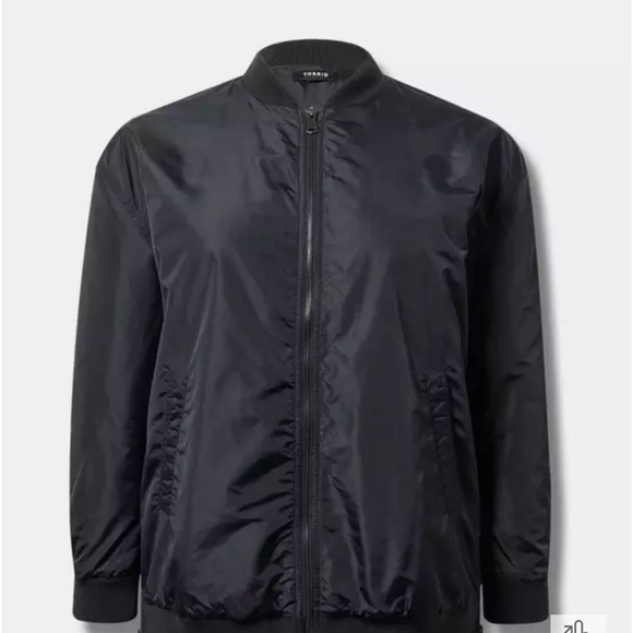 Black Oversized Bomber Jacket - Picture 4 of 5